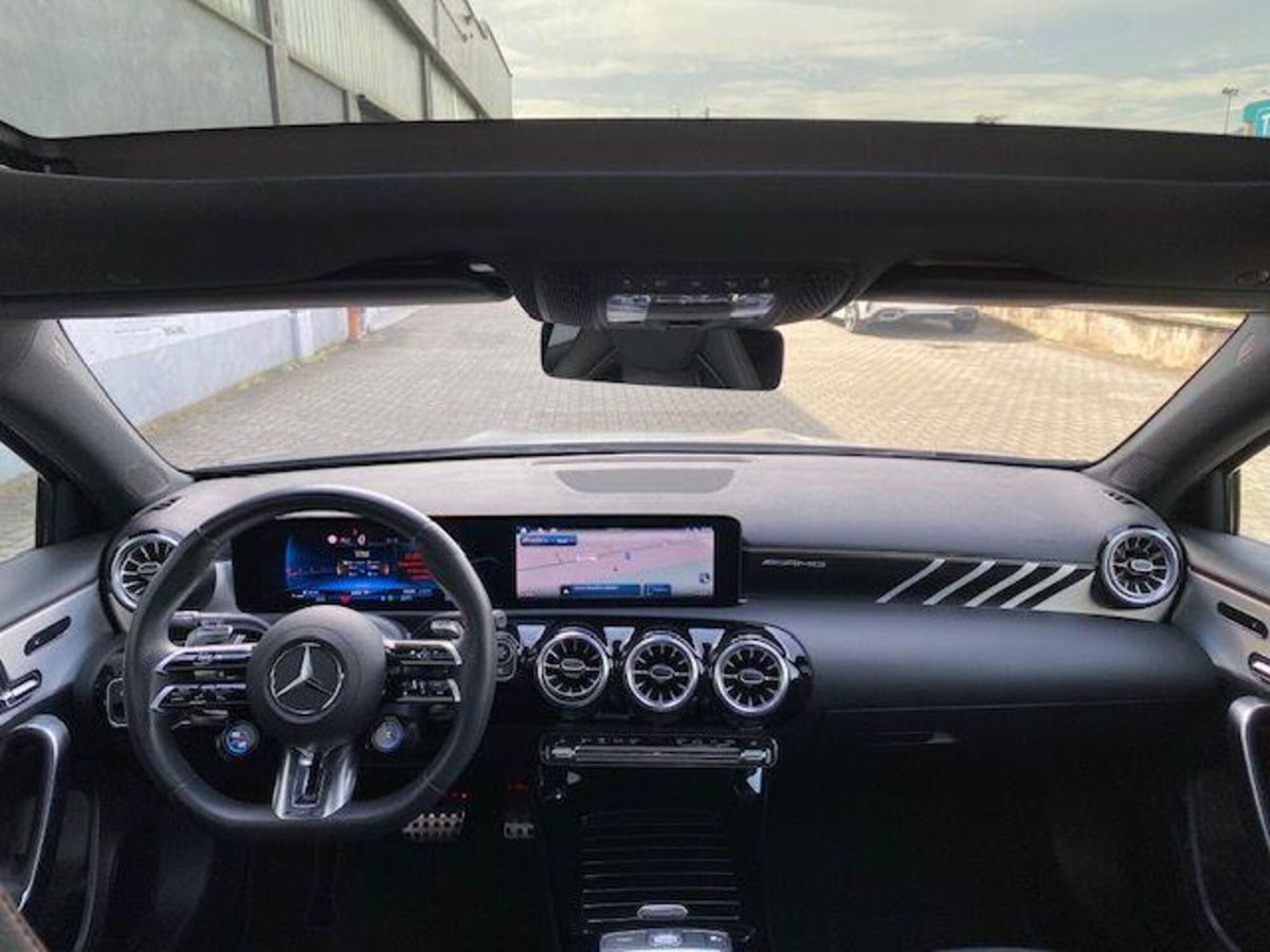 Mercedes-Benz Classe A AMG 35 AMG Line Premium Plus 4matic auto (8)
