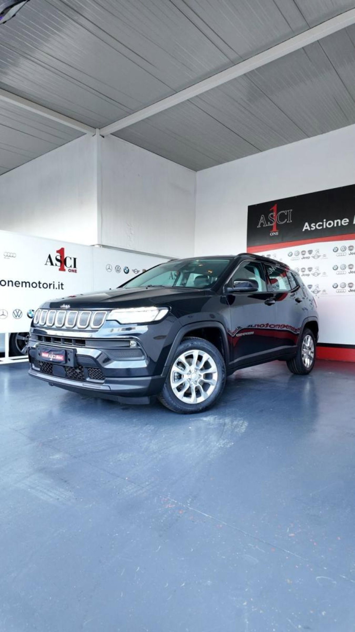 Jeep Compass 1.6 Multijet II 2WD Business (2)