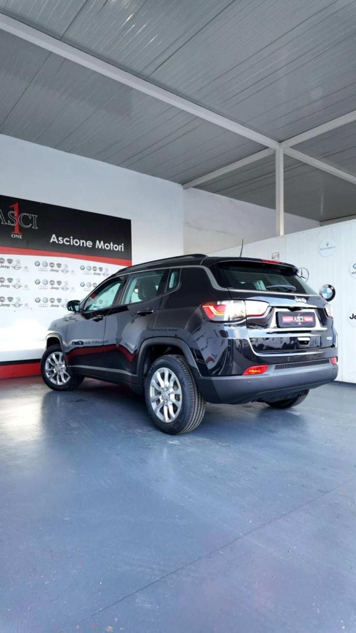 Jeep Compass 1.6 Multijet II 2WD Business (3)
