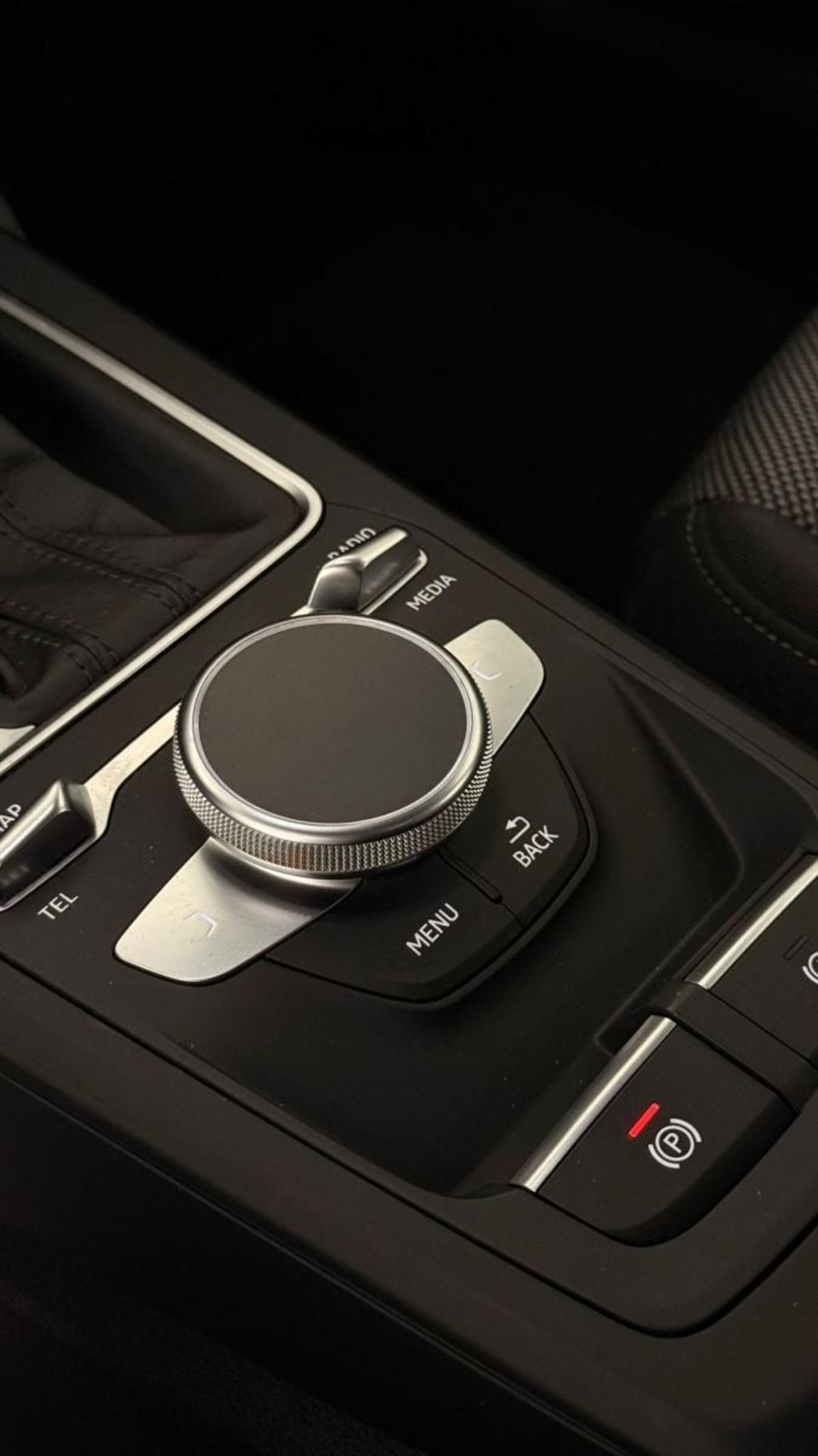 Audi Q2 Q2 35 TDI S tronic S line Edition (14)