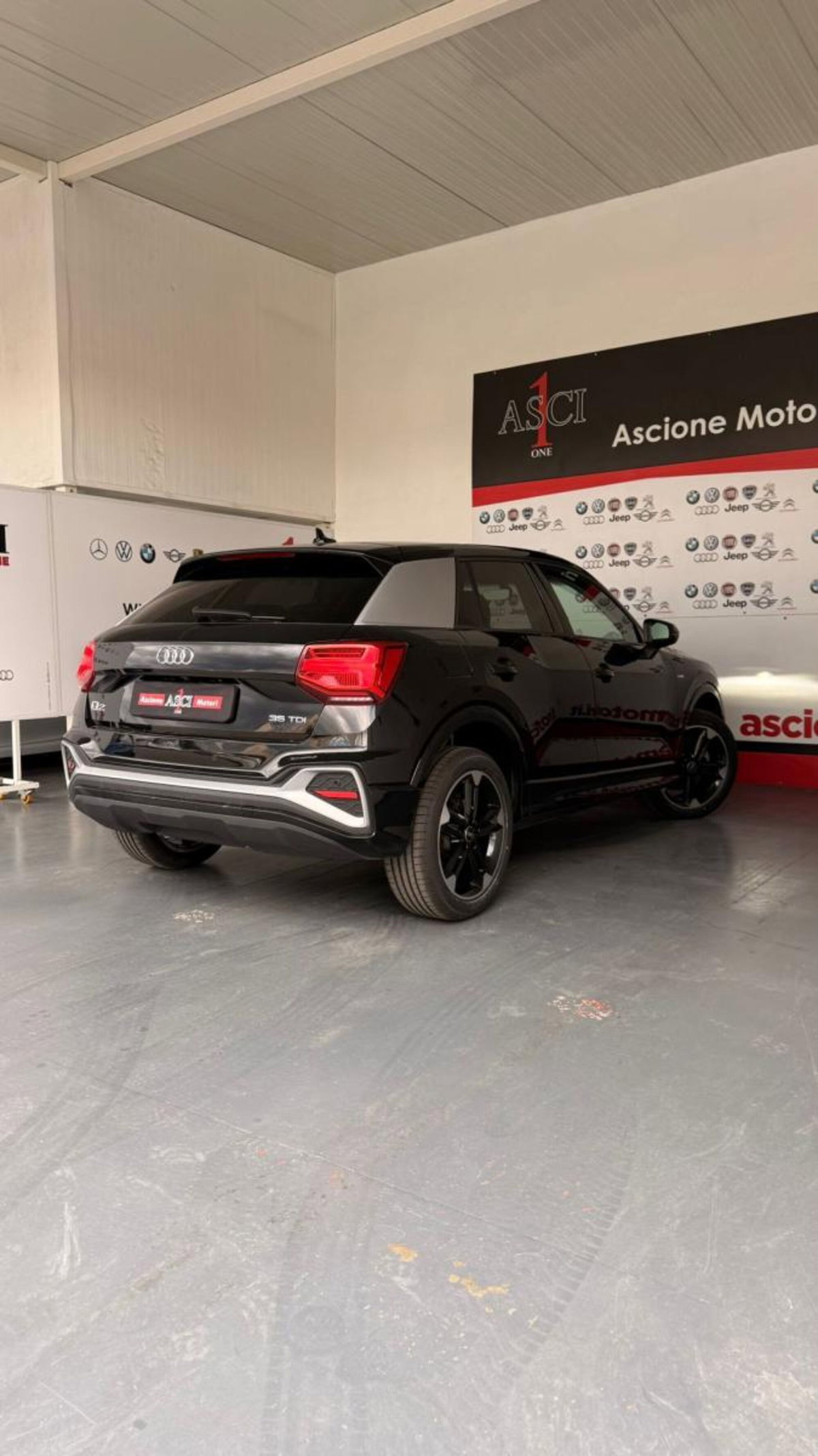 Audi Q2 Q2 35 TDI S tronic S line Edition (4)
