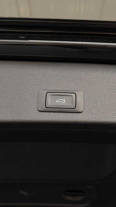 Audi Q2 Q2 35 TDI S tronic S line Edition (5)