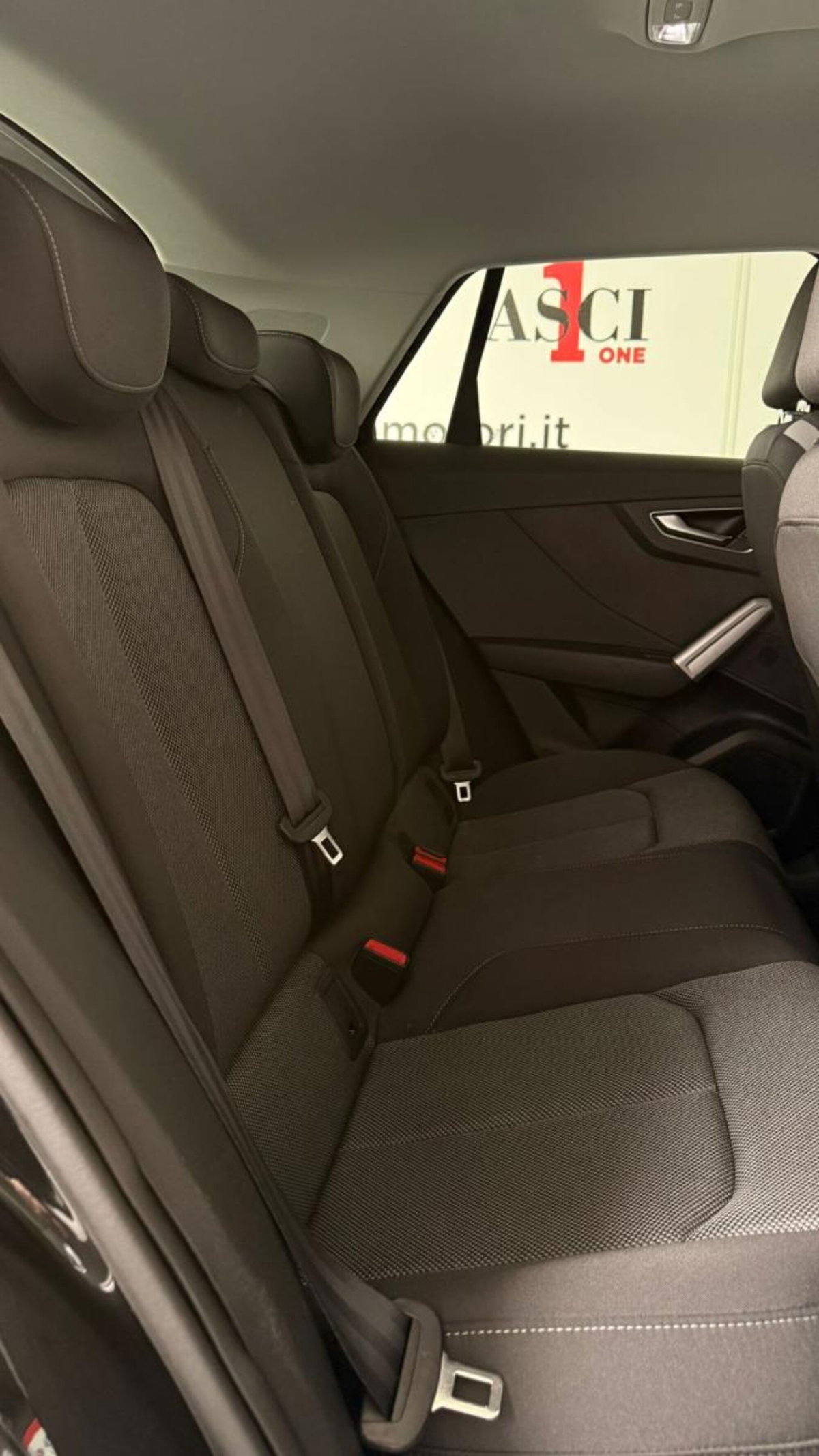 Audi Q2 Q2 35 TDI S tronic S line Edition (8)