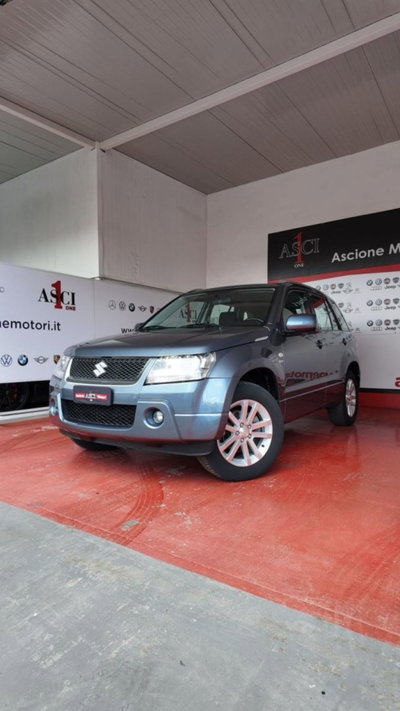 Suzuki Grand Vitara 1.9 DDiS 5 porte Executive (2)