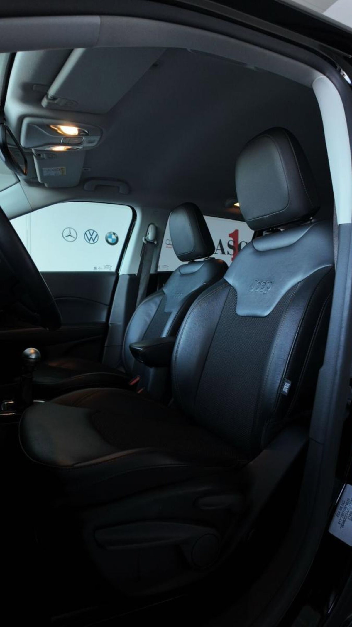 Jeep Compass 1.6 Multijet II 2WD Limited (12)