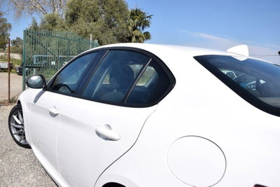 Alfa Romeo Giulia 2.2 Turbodiesel 150 CV AT8 Super (18)