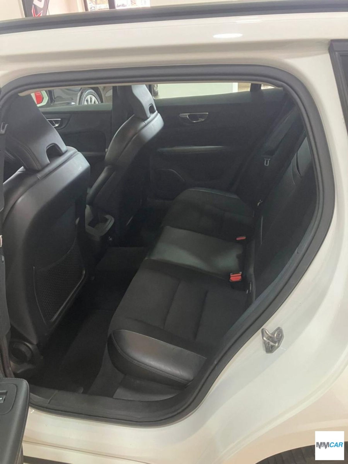 Volvo V60 D3 Geartronic Business Plus (10)