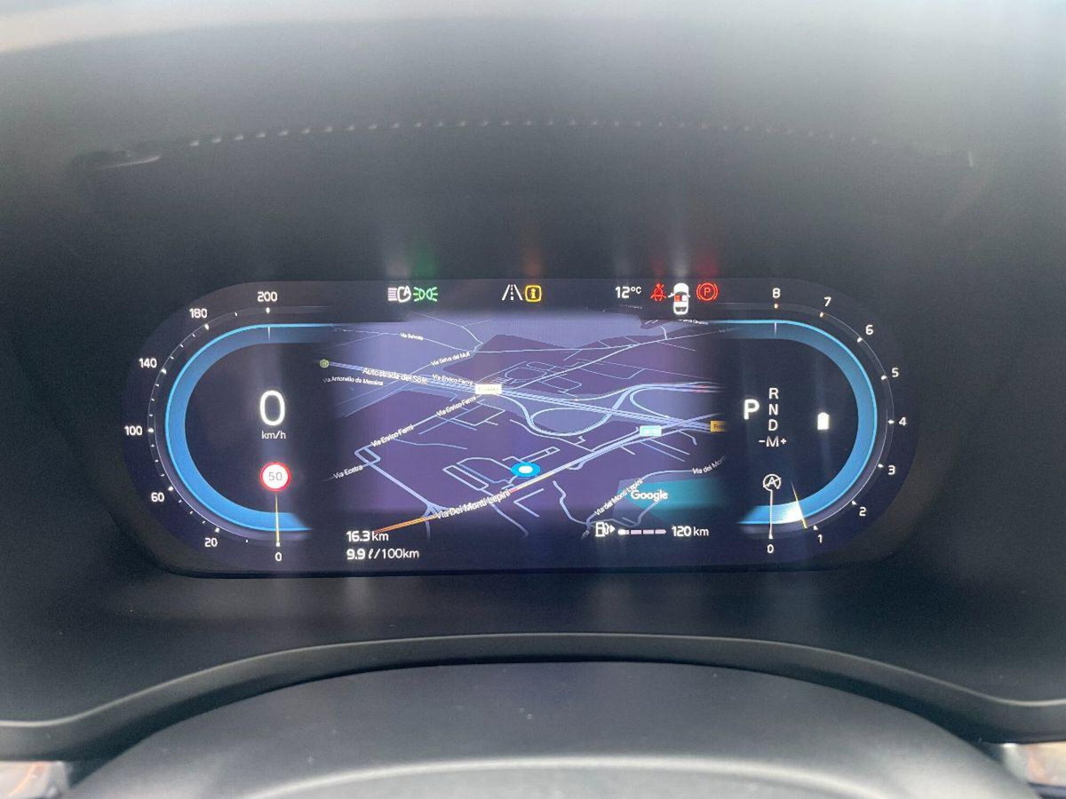 Volvo V60 B3 automatico Essential (10)