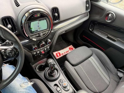 MINI Mini Countryman 2.0 Cooper D Hype Countryman (15)