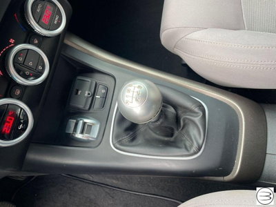 Alfa Romeo Giulietta 2.0 JTDm-2 Exclusive 140cv (16)