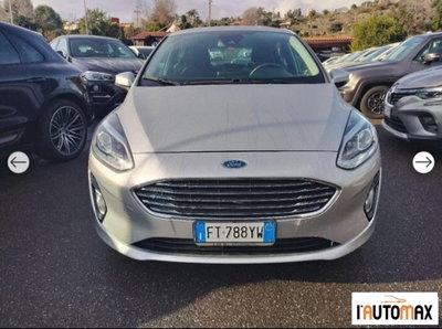 Ford Fiesta 1.5 TDCi 120 CV 5 porte Titanium (2)