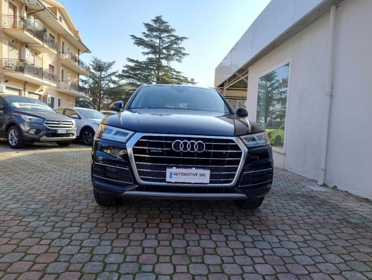Audi Q5 2.0 TDI 190 CV quattro S tronic Business (2)