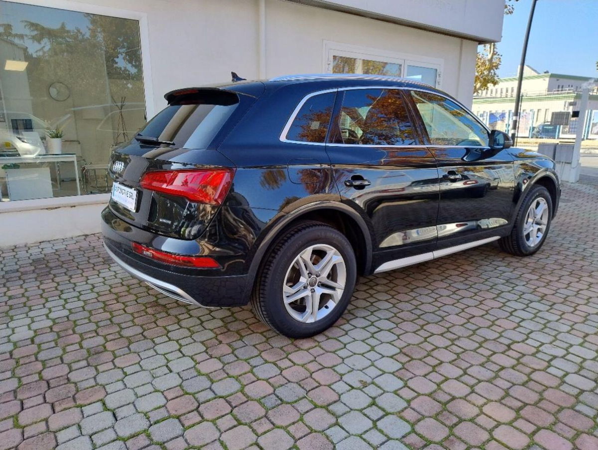 Audi Q5 2.0 TDI 190 CV quattro S tronic Business (5)