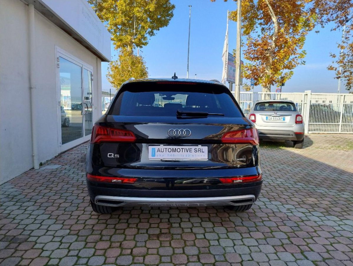 Audi Q5 2.0 TDI 190 CV quattro S tronic Business (6)