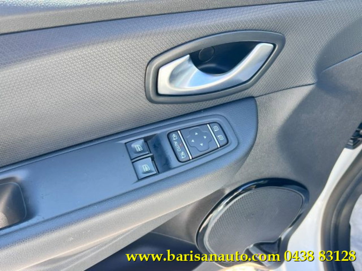 Renault Clio dCi 8V 75 CV Start&Stop 5 porte Energy Duel (8)