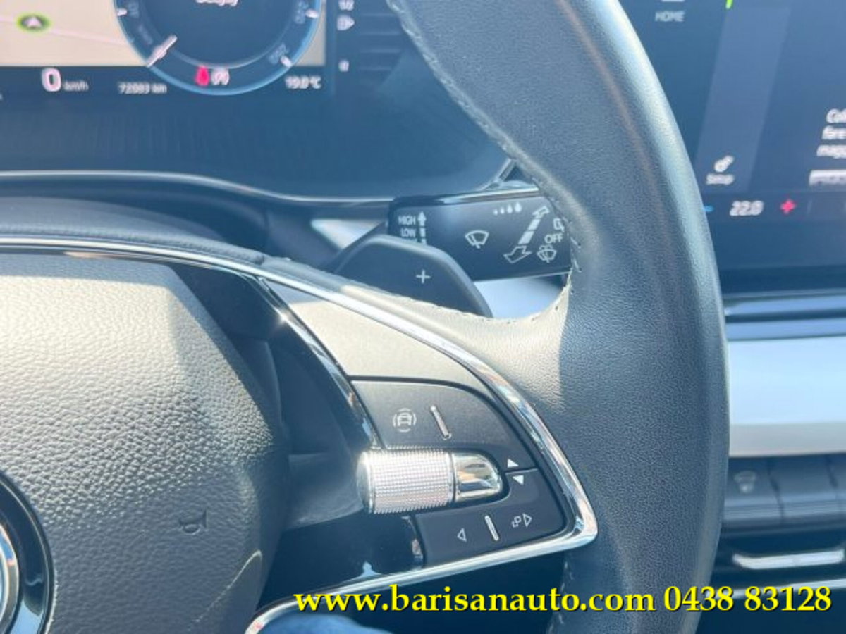 Skoda Octavia Station Wagon 2.0 TDI EVO SCR 150 CV DSG 4x4 Wagon Style (13)