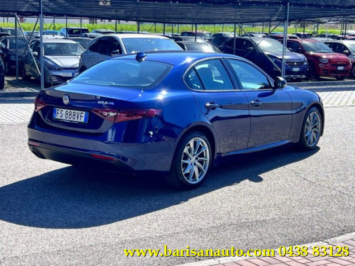 Alfa Romeo Giulia 2.2 Turbodiesel 160 CV AT8 Super (3)