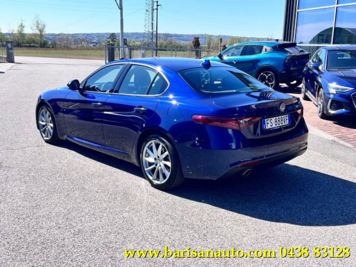 Alfa Romeo Giulia 2.2 Turbodiesel 160 CV AT8 Super (4)