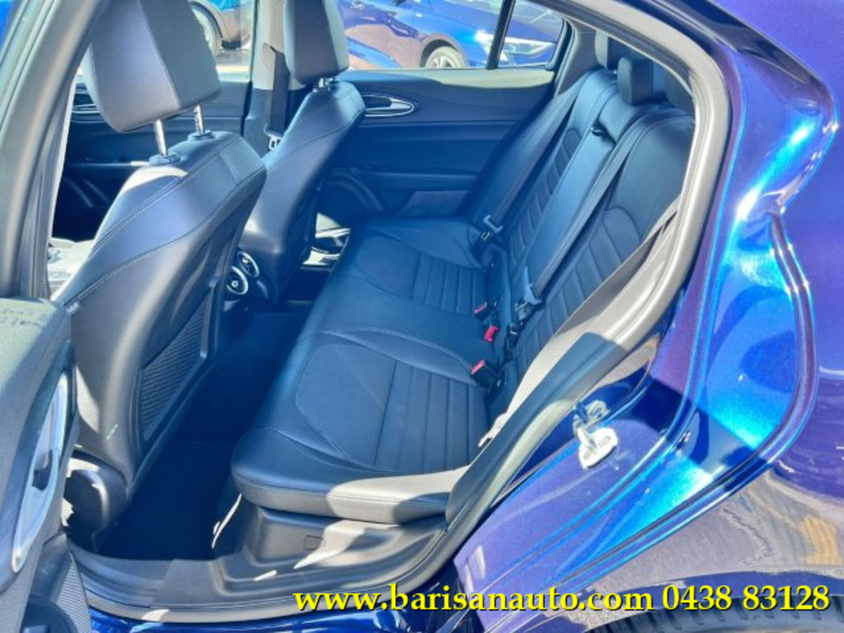 Alfa Romeo Giulia 2.2 Turbodiesel 160 CV AT8 Super (7)