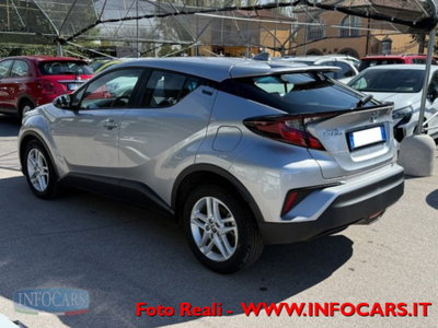 Toyota Toyota C-HR 1.8 Hybrid E-CVT Trend (2)