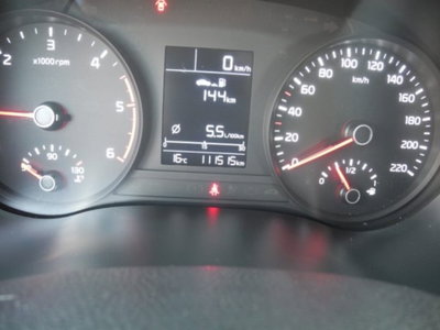 Kia Stonic 1.6 CRDi 110 CV Urban (16)