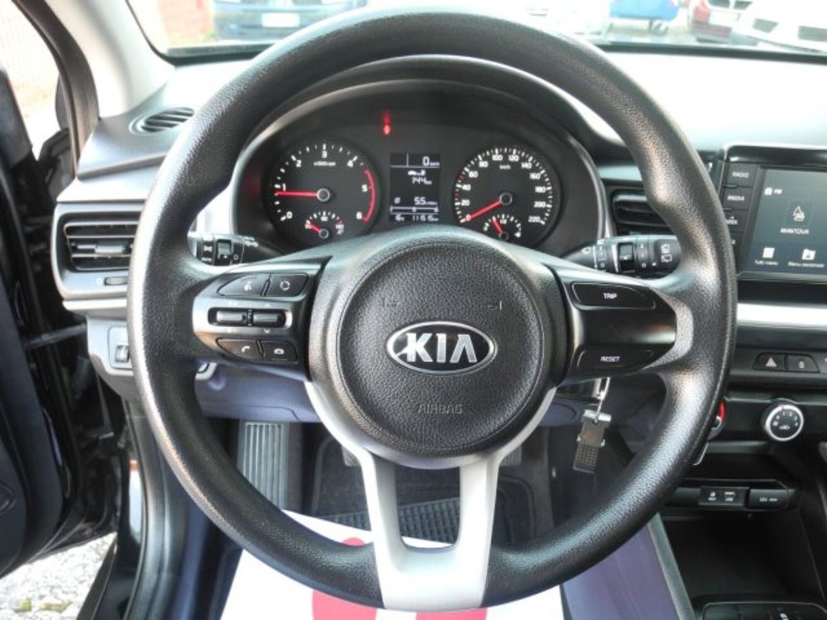 Kia Stonic 1.6 CRDi 110 CV Urban (5)