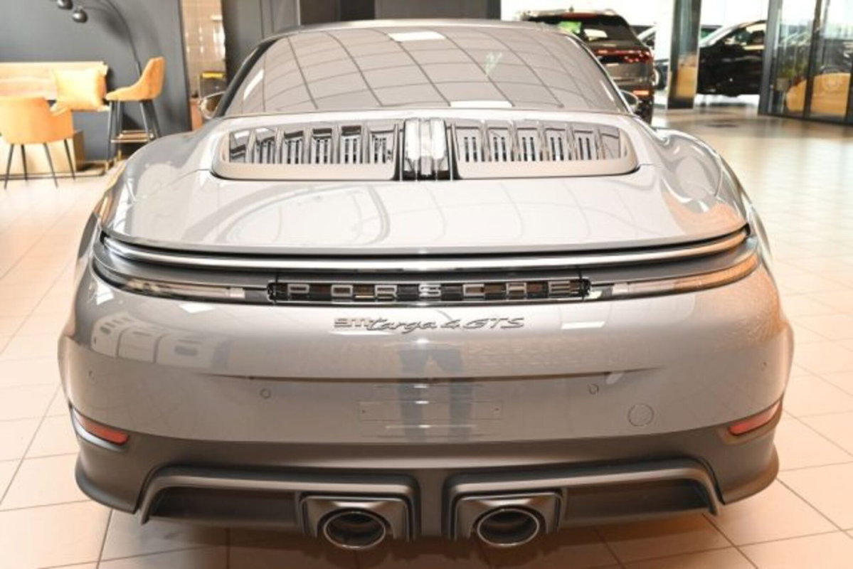 Porsche 911 Cabrio Targa 3.6 4 GTS auto (6)