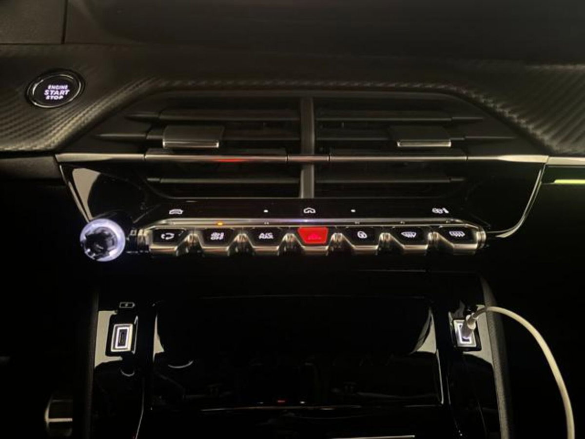 Peugeot 208 PureTech 100 Stop&Start 5 porte GT (16)