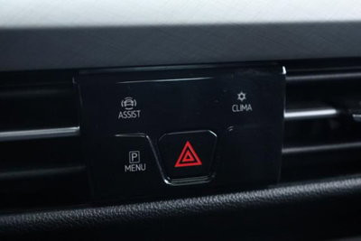 Volkswagen Golf Variant 1.0 eTSI EVO DSG Life (11)