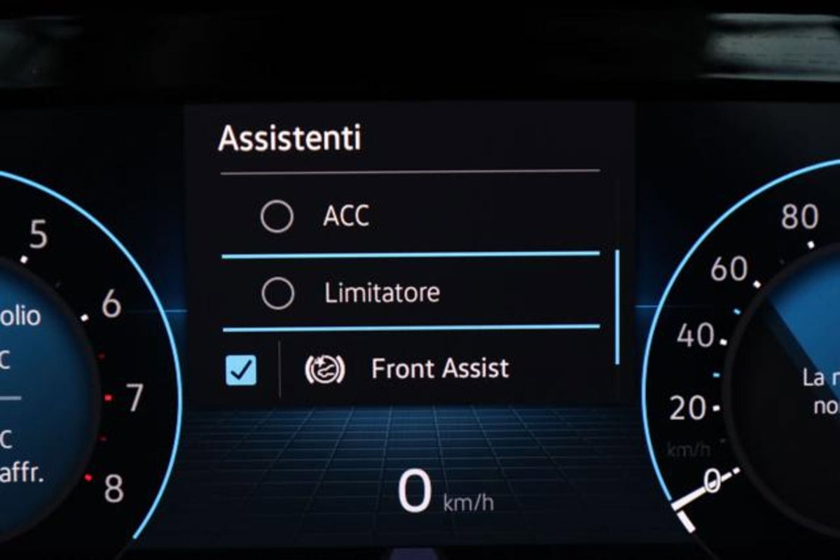 Volkswagen Golf Variant 1.0 eTSI EVO DSG Life (17)