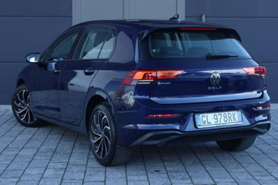 Volkswagen Golf Variant 1.0 eTSI EVO DSG Life (3)