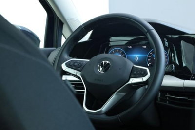 Volkswagen Golf Variant 1.0 eTSI EVO DSG Life (8)