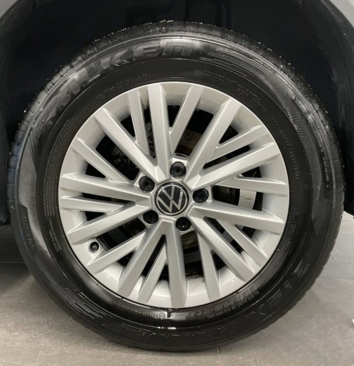 Volkswagen T-Roc 1.5 tsi Life dsg (16)
