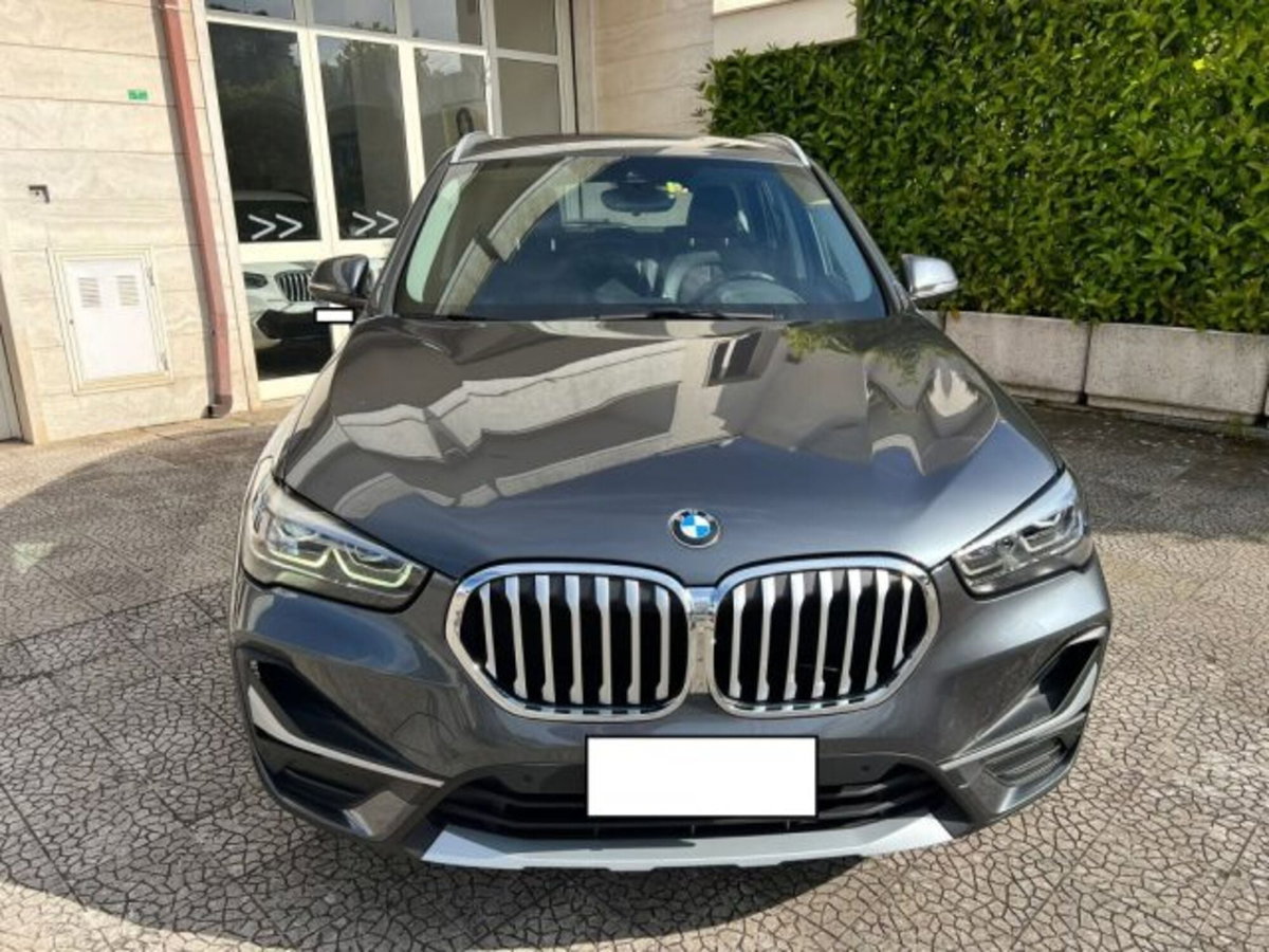 BMW X1 sDrive18d xLine Plus (5)