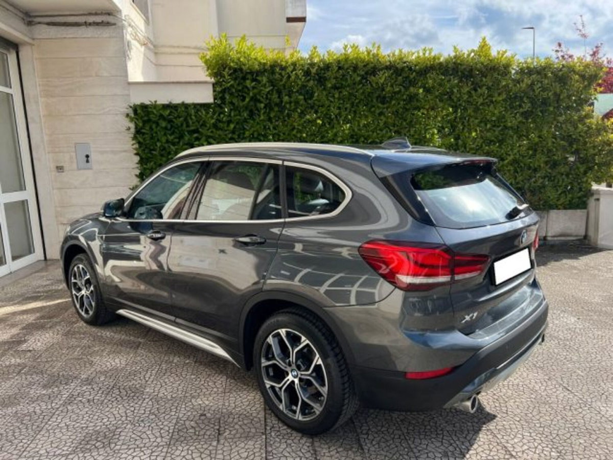 BMW X1 sDrive18d xLine Plus (6)