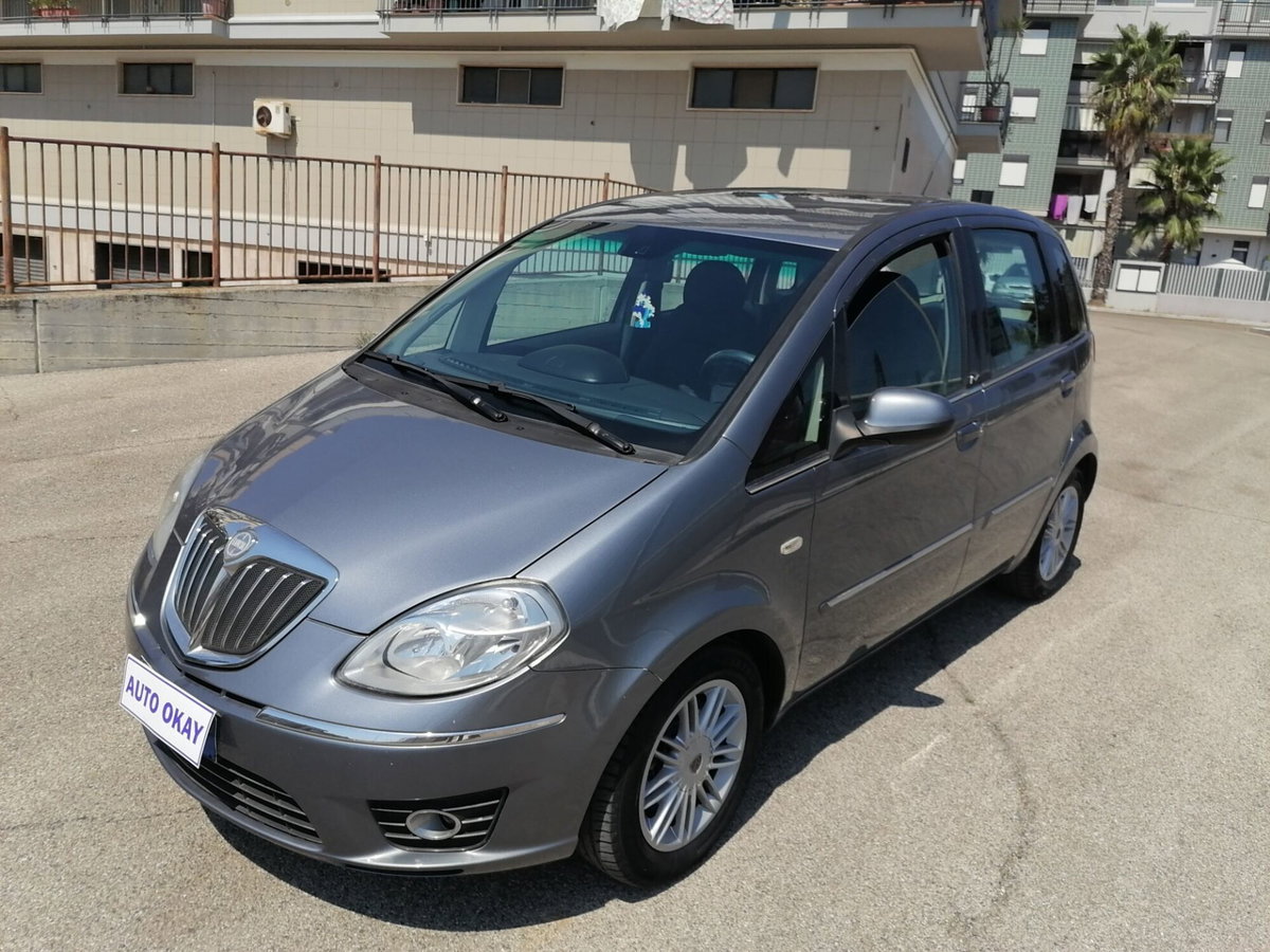 Lancia Musa 1.3 Mjt 95 CV DFN Gold