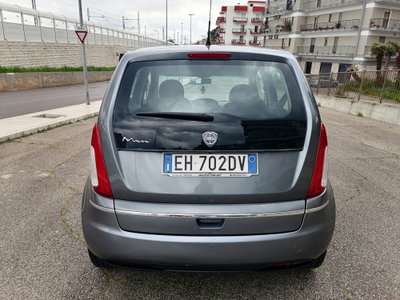 Lancia Musa 1.3 Mjt 95 CV DFN Gold (5)