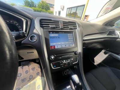 Ford Mondeo 2.0 TDCi 150 CV S&S Powershift 4 porte Vignale (12)