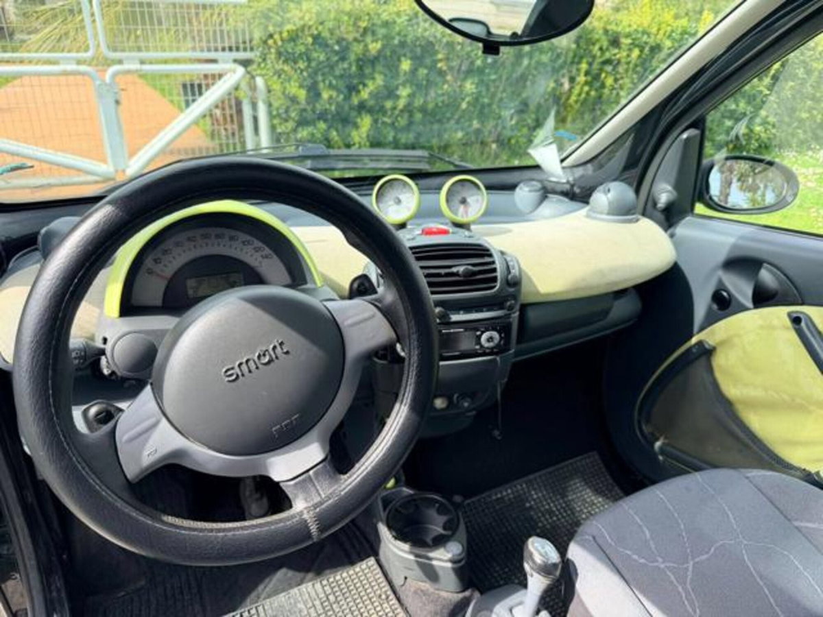 smart Fortwo 800 coupé pulse cdi (10)