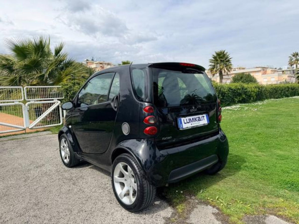 smart Fortwo 800 coupé pulse cdi (5)
