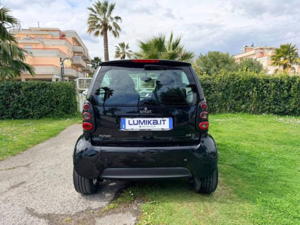 smart Fortwo 800 coupé pulse cdi (6)