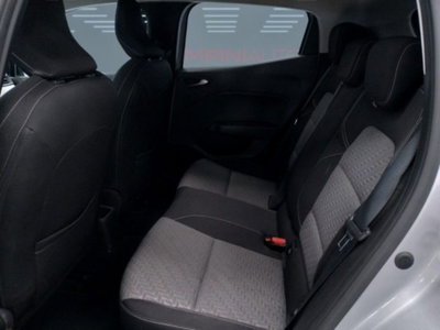 Renault Clio Blue dCi 100 CV 5 porte Evolution (16)
