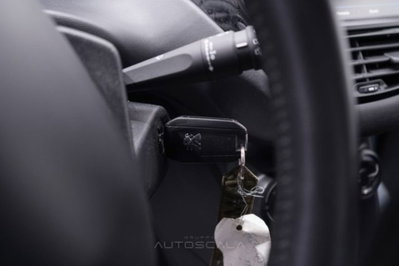 Peugeot 208 82 5 porte Access (13)