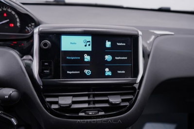 Peugeot 208 82 5 porte Access (18)