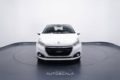 Peugeot 208 82 5 porte Access (2)
