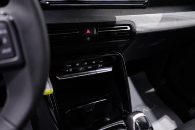 Citroen C3 1.2 puretech turbo Max 100cv s&s (13)