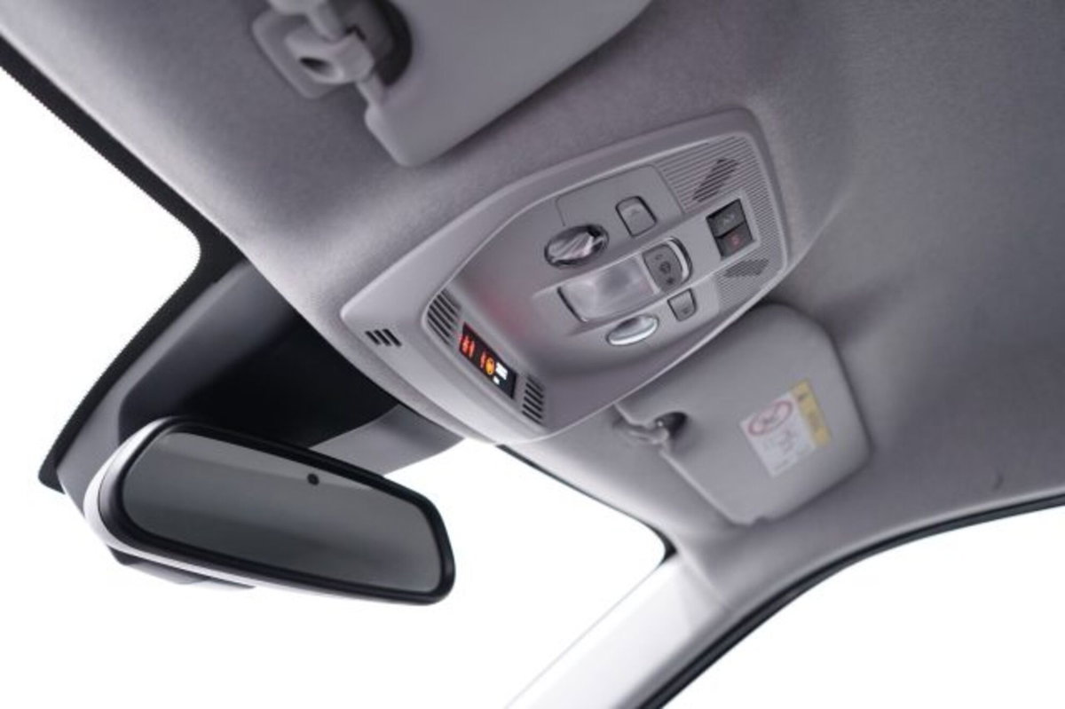 Citroen C3 1.2 puretech turbo Max 100cv s&s (17)