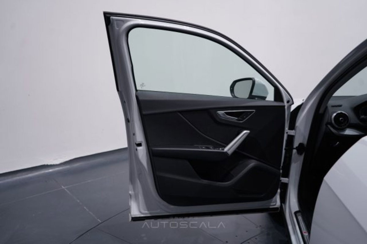 Audi Q2 Q2 35 TDI S tronic S line Edition (9)