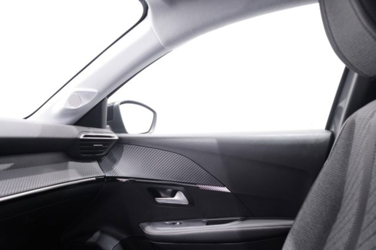 Peugeot 208 1.2 hybrid Active 100cv e-dcs 6 (18)
