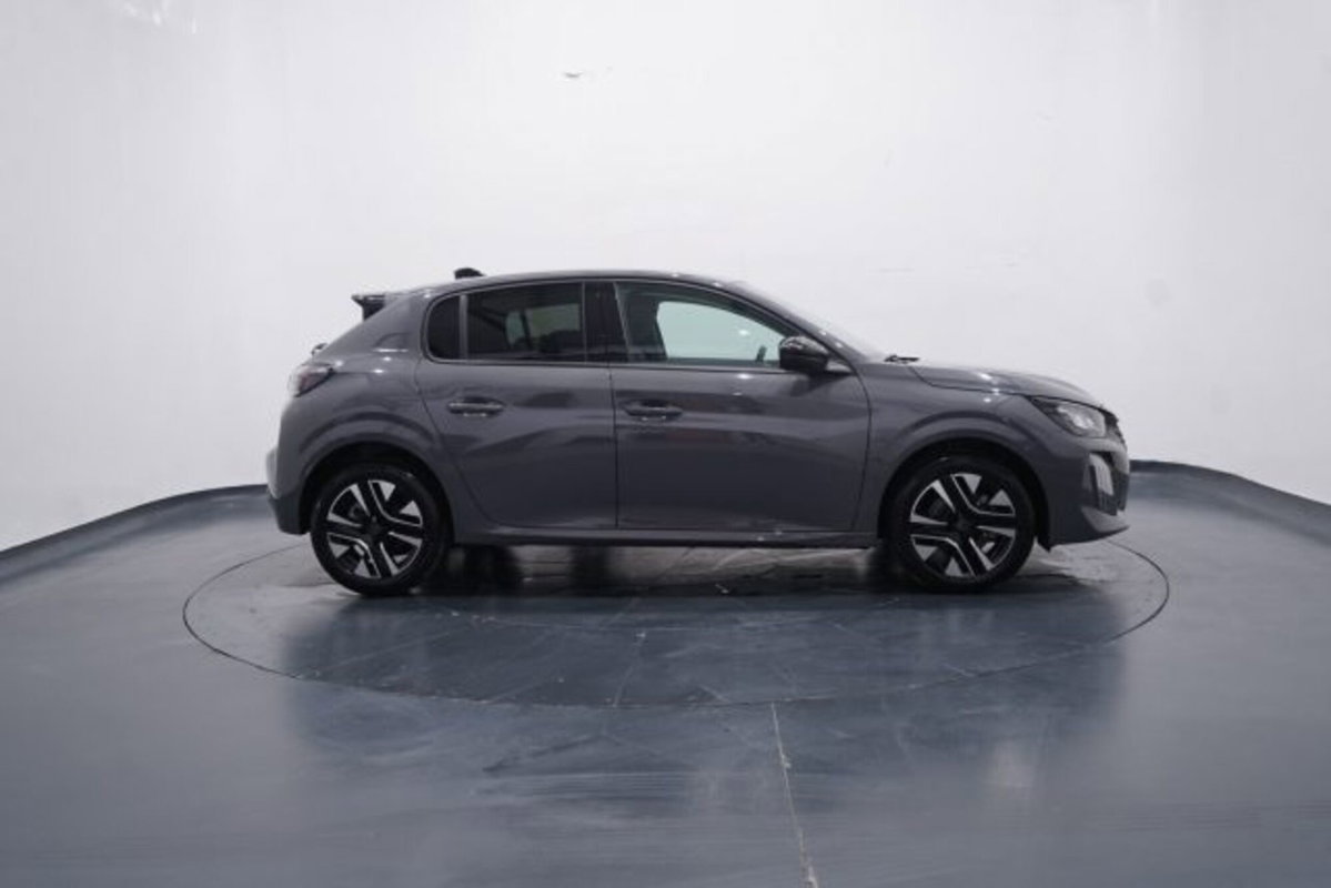 Peugeot 208 1.2 hybrid Active 100cv e-dcs 6 (7)